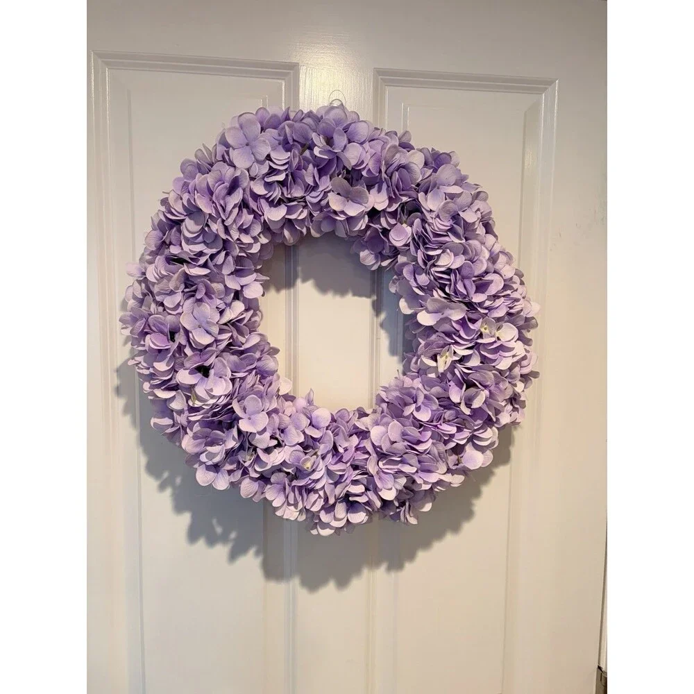 NWOT 18” Faux Purple/lavender Hydranger Grapevine Wreath Front Door Decor